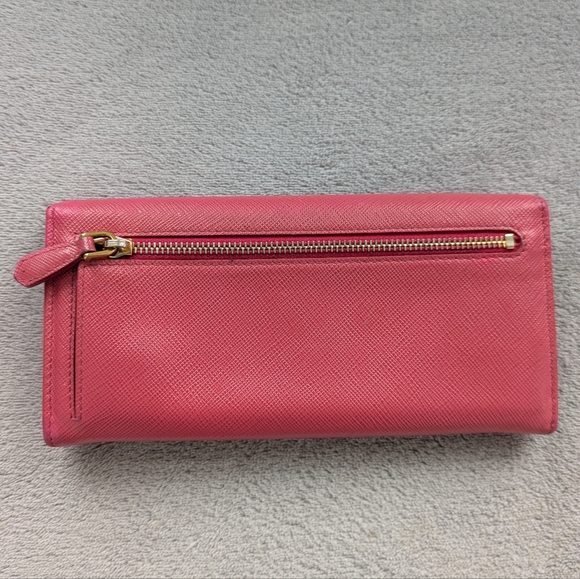 Pink Prada long wallet with gold bar - Picture 5 of 16